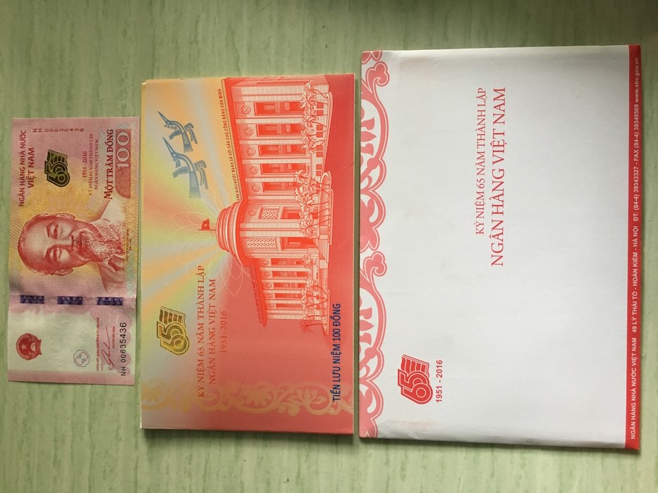 100 đồng Folder lưu niệm NHNN 2016